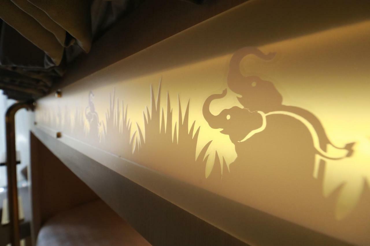 The Lol Elephant Hostel بانكوك المظهر الخارجي الصورة