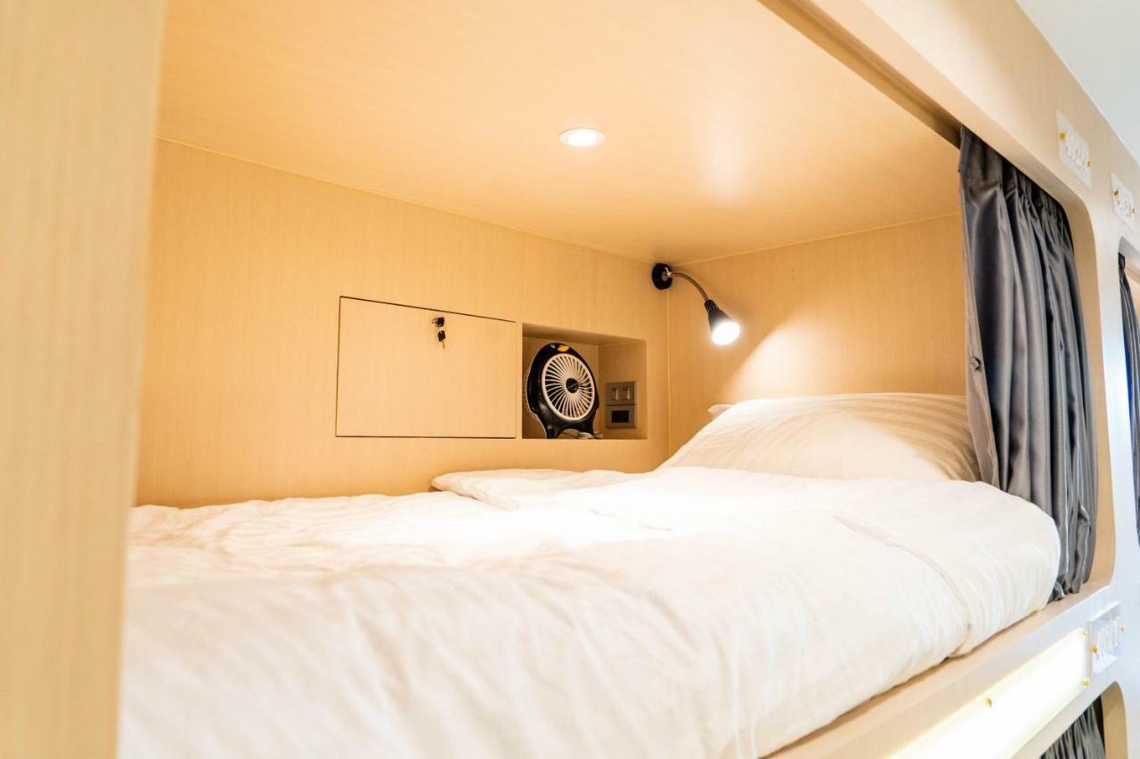 The Lol Elephant Hostel بانكوك المظهر الخارجي الصورة