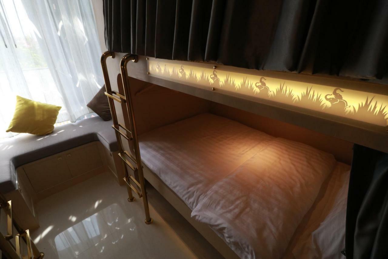 The Lol Elephant Hostel بانكوك المظهر الخارجي الصورة